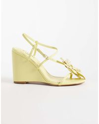 SIMMI - Simmi London Franny Wedge Sandals With Flower - Lyst