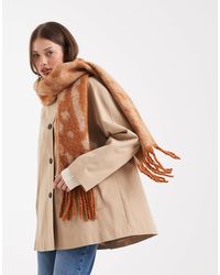 Vero Moda - – schal aus strick mit bambimuster - Lyst
