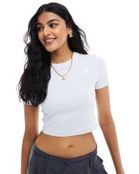 The North Face - Simple dome - t-shirt crop top à logo - clair - Lyst
