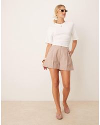 ASOS - Elegante Gestreepte Short Met A-Lijn Van Linnenmix - Lyst