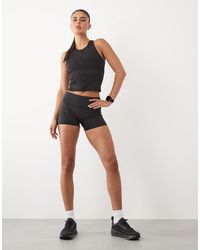 4505 - Active Cropped 1/4 Zip Tank With Inner Bra And Removable Padding - Lyst