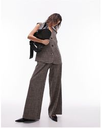 TOPSHOP - Pantalon d'ensemble plissé coupe ample en lin rayé - marron - Lyst