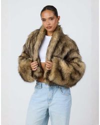 Aria Cove - Chaqueta Corta Extragrande Con Mangas Anchas Y Ribetes De Piel Sintética De - Lyst