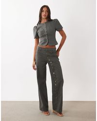Lioness - Penny Asymmetric Button Detail Relaxed Leg Jeans - Lyst