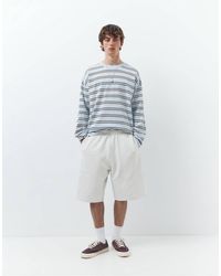 Pull&Bear - Bermuda ample molletonné - pâle - Lyst