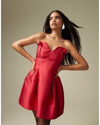ASOS - Vestido Corto Estructurado Con Escote Palabra De Honor En Forma De Corazón De Satén De - Lyst