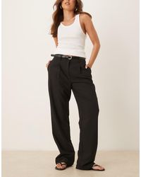 ASOS - Elegante Broek Met Rechte Pijpen En Riem Van Imitatieleer - Lyst