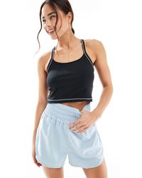 Nike - Nike One Training Dri-fit Stitch Detail Cropped Ribbed Tank Top - Lyst