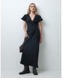 Reclaimed Vintage - Flax Textured Tie Front Maxi Dress With Lace Trim - Lyst