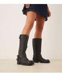 Glamorous - Stivali Stile Biker Al Ginocchio Neri Con Imbracatura A Pianta Larga - Lyst