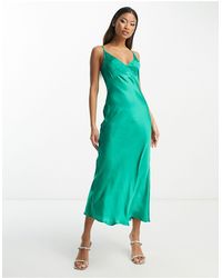 ASOS - Robe nuisette mi-longue en satin martelé avec bonnets montants - Lyst