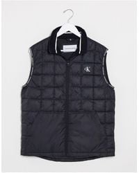 calvin klein veste sans manche