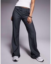 Princess Polly - Pantalones De Sastre Gris Carbón Acampanados De Talle Medio Y Corte Slim Con Raya Diplomática Y Detalle De Botones Kinkirk De - Lyst