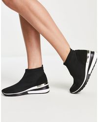 dune sock trainer