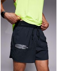 Nike - Stride Dri-Fit 5 Inch Shorts - Lyst