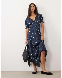 Wednesday's Girl - Cap Sleeve Satin Midaxi Dress With Lace Trim - Lyst