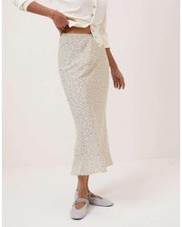 Nobody's Child - Ditsy Floral Mila Midi Skirt - Lyst