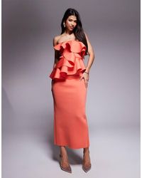 ASOS - Vestido Midi Con Escote Palabra De Honor Y Detalle De Volantes Estructurados Superpuestos De Tejido Efecto Neopreno De -Naranja - Lyst
