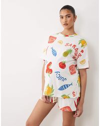 ASOS - Asos design maternity – set mit oversize-t-shirt und shorts mit sommerlichem sardinenprint - Lyst