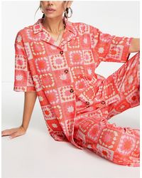 Damson Madder - Bessie - chemise d'ensemble à manches courtes en maille crochetée avec motif ondoyant - rose/orange - Lyst