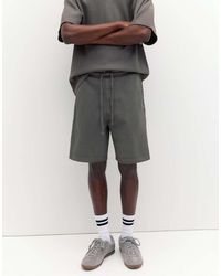 Pull&Bear - Pantaloncini Joggers Stile Bermuda Piqué - Lyst