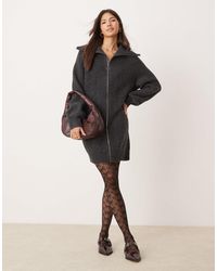 Miss Selfridge - Robe courte en maille torsadée avec détail zippé - anthracite - Lyst