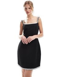 4th & Reckless - Robe courte en tissu aspect lin à bordures ondulées contrastantes et encolure carrée - et blanc - Lyst