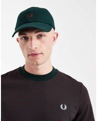 Fred Perry - Piqué Pet Met Klassiek Logo - Lyst