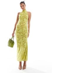 ASOS - Doorschijnende Maxi Jurk Met Halternek, Lage Rug En Burn-Out Motief - Lyst