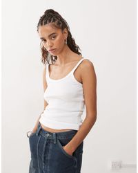 Weekday - – close – figurbetontes trägertop - Lyst