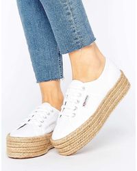 Superga - Zapatillas Con Plataforma Plana De Esparto En 2790 De - Lyst