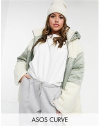 ASOS ASOS DESIGN Curve – Wattierte Fleece-Jacke - Grün