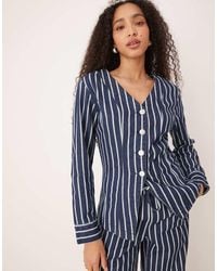 Glamorous - Gestreepte Blouse Met V-Hals En Lange Mouwen - Lyst