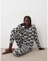 DKNY - Long Sleeve Crew Top & Jogger Pyjama Set - Lyst