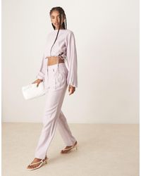 ASOS - Pantalon droit d'ensemble ajusté en aspect lin avec perles nacrées - lilas - Lyst