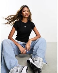 Calvin Klein - – knapp geschnittenes t-shirt - Lyst