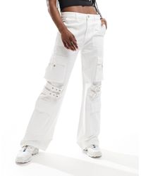 Pull&Bear - Jeans bianchi cargo con fascette - Lyst
