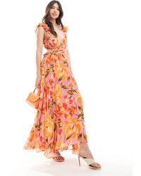 Forever New - Vestito lungo plissé con cut-out e motivo con fiori arancione e rosa - Lyst