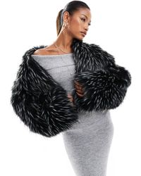 Aria Cove - – kurz geschnittene oversize-jacke aus kunstpelz - Lyst
