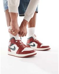 Nike - Air Jordan 1 Mid Trainers - Lyst