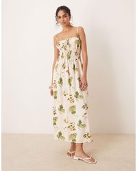 Abercrombie & Fitch - – fließendes maxikleid mit weichem ausschnitt, spaghettiträgern und früchteprint - Lyst