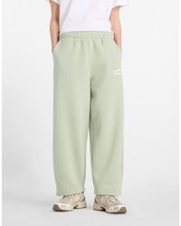 New Balance - Linear Heritage Fleece Barrel Leg Pant - Lyst