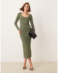 ASOS - Midi Jurk Met Lange Mouwen, Lage Ronde Hals En Brede Ribbels - Lyst