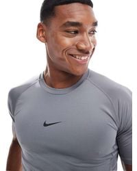 Nike - Nike Pro Training Muscle Fit T-shirt - Lyst