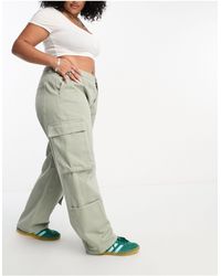 ASOS - Asos design curve - jeans cargo color salvia a fondo ampio - Lyst