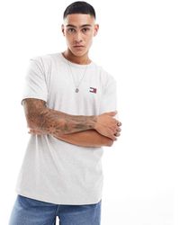 Tommy Hilfiger - Normaal T-Shirt Met Badgelogo - Lyst