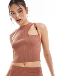 ASOS - Top d'ensemble asymétrique en maille à découpe - Lyst