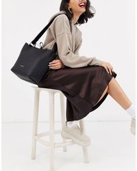 Calvin Klein Isa - Borsa a secchiello double-face nera - Nero