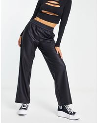ONLY - – gerade geschnittene hose aus kunstleder mit elastischem bund - Lyst