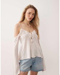 Miss Selfridge - Premium Linen Blend Knit Cold Shoulder Ruffle Top - Lyst